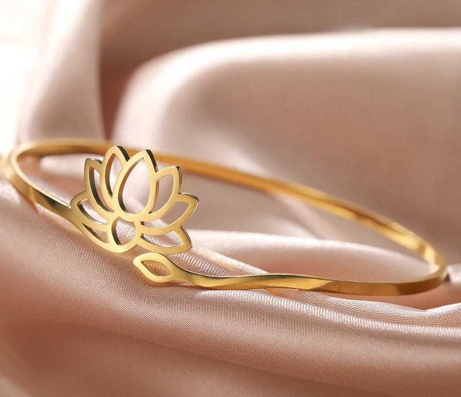 Lotus Bracelet