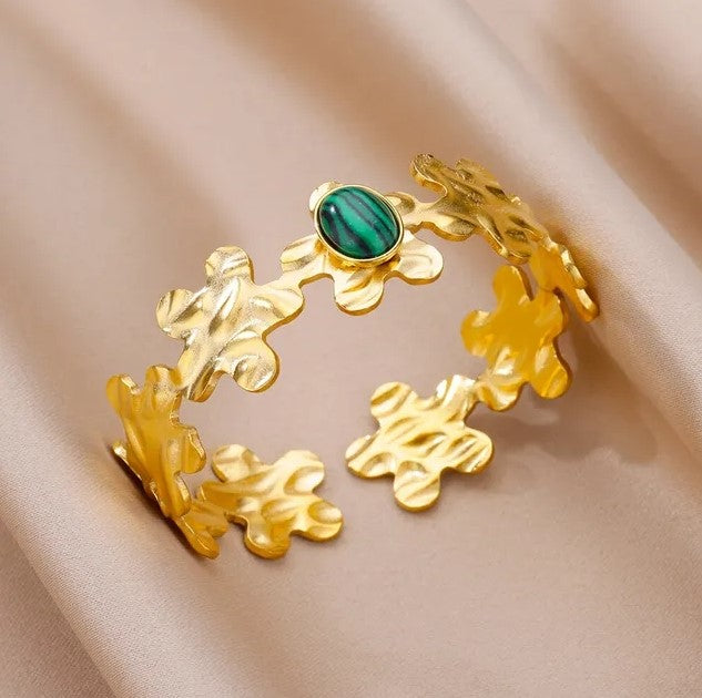 Inspiration Bloom Bangle